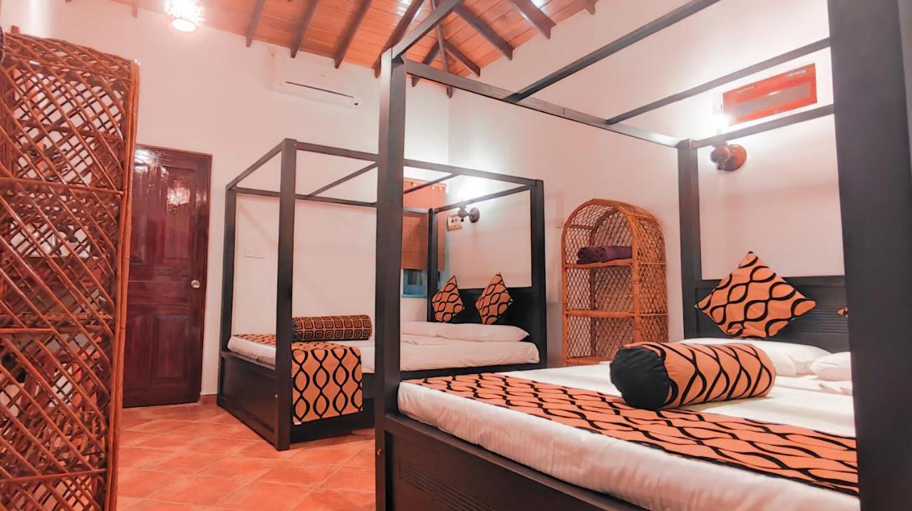 Nu-Vin Beach Hotel Ahangama Kültér fotó