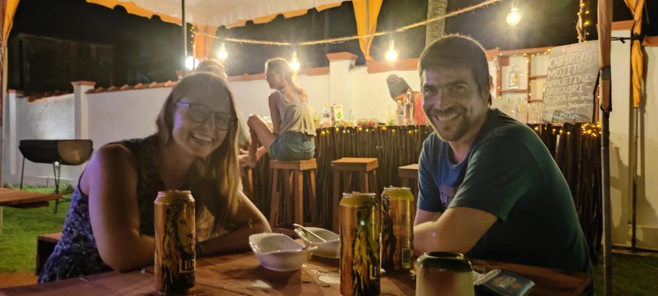 Nu-Vin Beach Hotel Ahangama Kültér fotó